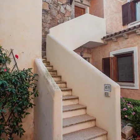Apartment The Beach House Olbia